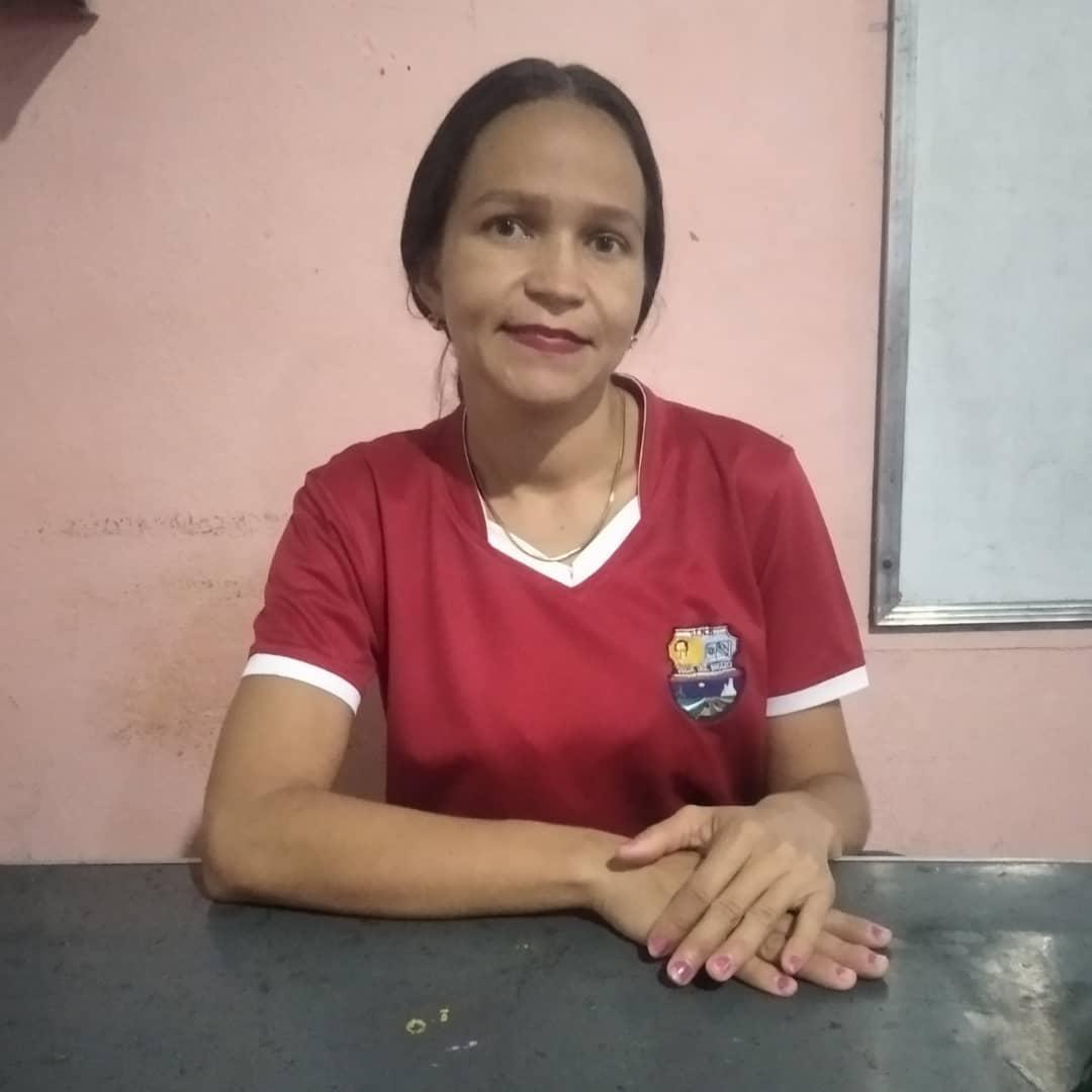 Ana Toro image